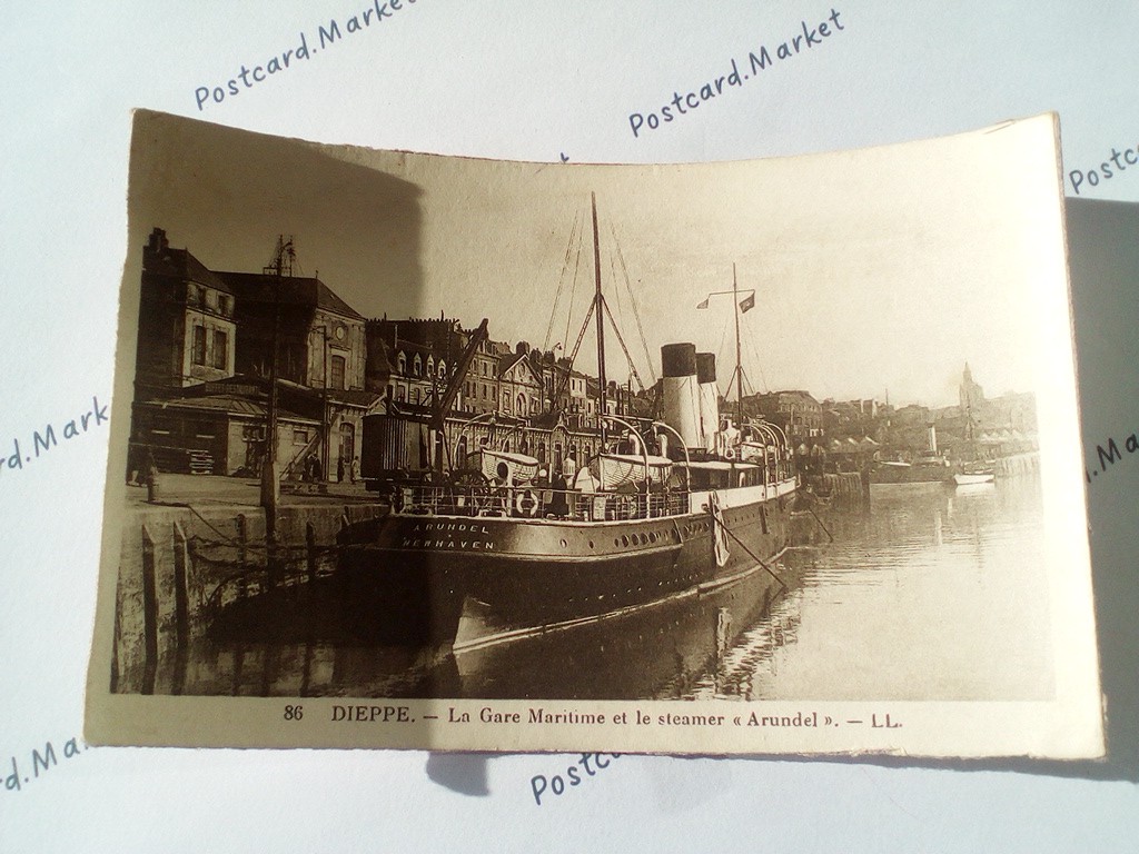 /France/Dieppe/FR_ship_19xx_Dieppe. La Gare Maritime et le steamer Arundel.jpg